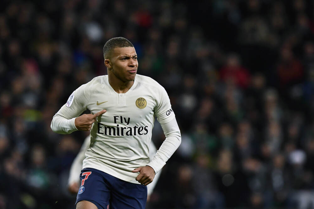 投行竞争格局重塑：前11月IPO募资973亿超去年全年 并购改写座次